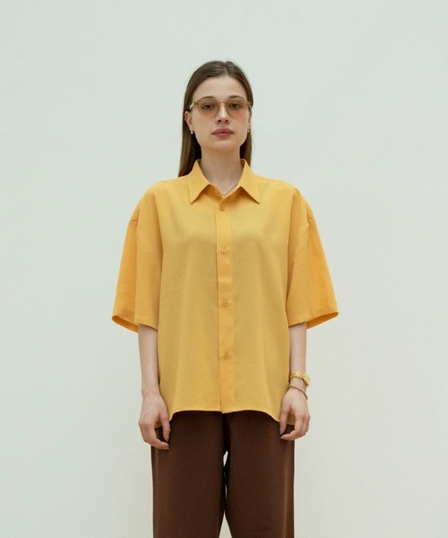 【セール】solid half sleeve shirts（シャツ/ブラウス）｜skoool（スクール）