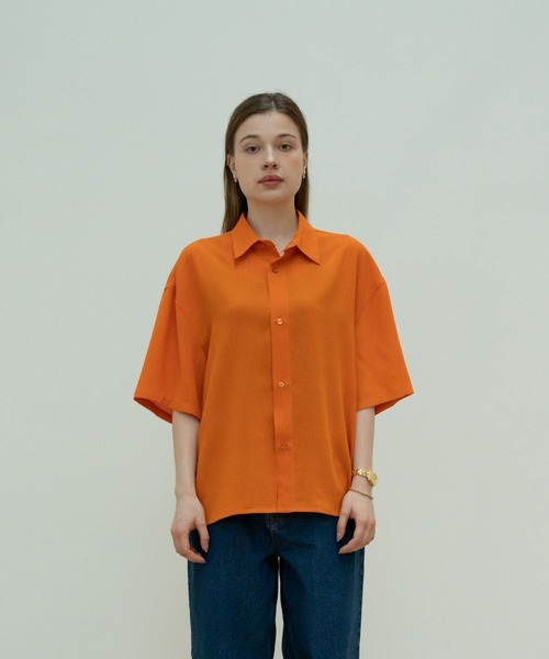 【セール】solid half sleeve shirts（シャツ/ブラウス）｜skoool（スクール）