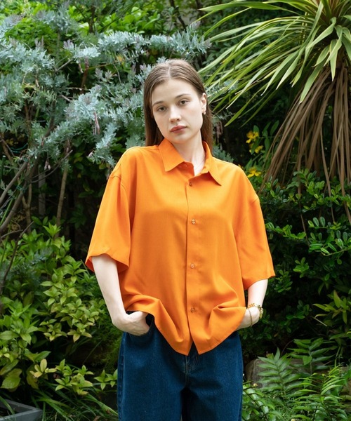 【セール】solid half sleeve shirts（シャツ/ブラウス）｜skoool（スクール）