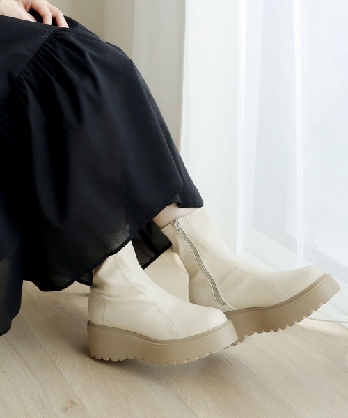 Vivienne Westwood & Melissaコラボ ショートブーツ Vivienne Westwood & Melissaコラボ ショートブーツ ブーティ