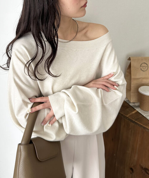 DISCOAT（ディスコート）の「モチモチワンショルプルオーバー《WEB限定カラーあり》（ニット/セーター・レディース・モカ/チャコールグレー/ブラウン/ブラック/オフホワイト・FREE）」の12枚目の写真