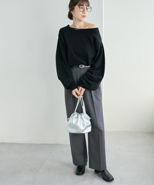 DISCOAT（ディスコート）の「モチモチワンショルプルオーバー《WEB限定カラーあり》（ニット/セーター・レディース・モカ/チャコールグレー/ブラウン/ブラック/オフホワイト・FREE）」の18枚目の写真