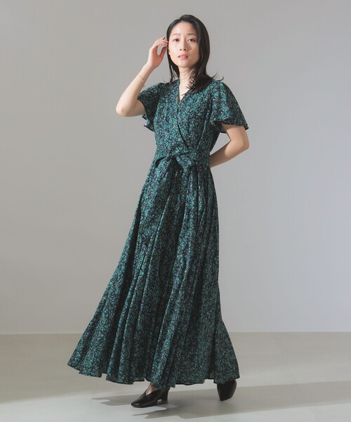 新品同様 マリハ マドモアゼル 花柄黒 ロングワンピース 38 37400円 極美品 マリハ マドモアゼルのドレス ロングワンピース 北川景子