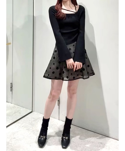 MERCURYDUO（マーキュリーデュオ）の「【MARY QUANTコラボ】デイジーフロッキープリントバックレースアップミニスカパン（スカート・レディース・ブラック/オフホワイト・MEDIUM/SMALL）」の4枚目の写真