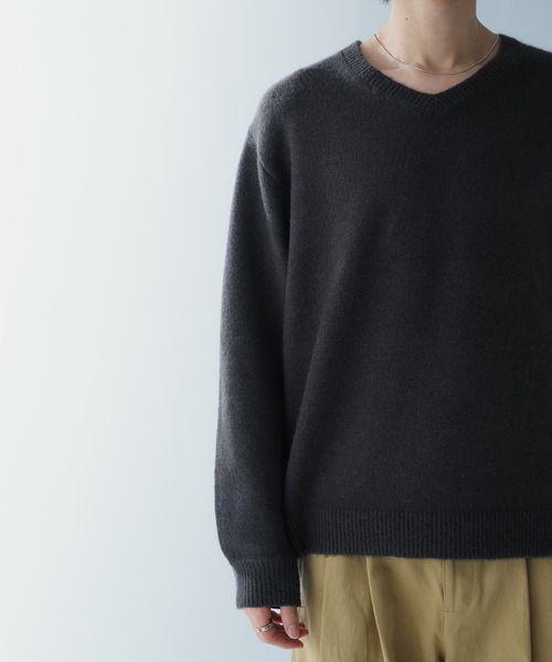 Adoon plain(アドーンプレーン)の「SOFT TOUCH V NECK KNIT / ソフトタッチVネックニット(ニット/セーター・メンズ・ボルドー/グリーン/チャコールグレー・LARGE/MEDIUM)」の18枚目の写真