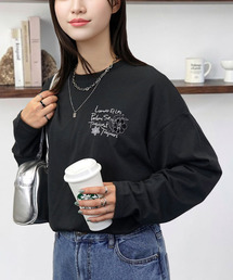 ワンポイント刺繍が大人可愛いゆったりロングスリーブT