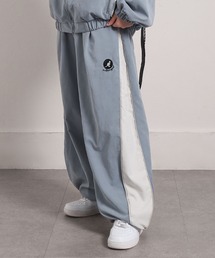 サイドジップラインパンツ トラックパンツ ジップアップ」に該当