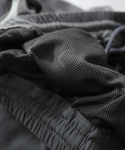 KANGOL（カンゴール）の「【KANGOL】 ピーチ スエード ワンポイント ロゴ刺繍 トラックパンツ / サイドライン / ピーチ素材 【セットアップ可能】（その他パンツ・メンズ・チャコール/カーキ/アイボリー/ブルー・LARGE/MEDIUM）」の17枚目の写真