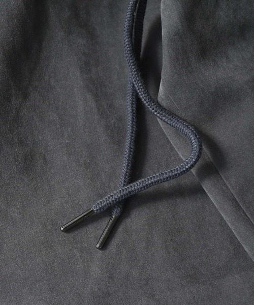 KANGOL（カンゴール）の「【KANGOL】 ピーチ スエード ワンポイント ロゴ刺繍 トラックパンツ / サイドライン / ピーチ素材 【セットアップ可能】（その他パンツ・メンズ・チャコール/カーキ/アイボリー/ブルー・LARGE/MEDIUM）」の18枚目の写真