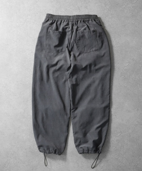 KANGOL（カンゴール）の「【KANGOL】 ピーチ スエード ワンポイント ロゴ刺繍 トラックパンツ / サイドライン / ピーチ素材 【セットアップ可能】（その他パンツ・メンズ・チャコール/カーキ/アイボリー/ブルー・LARGE/MEDIUM）」の22枚目の写真