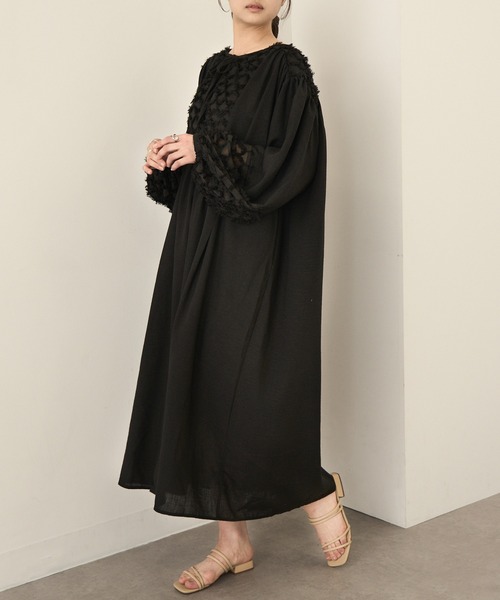 MAGASIN DE MODE Chou Chou(マガジンデモードシュシュ)の「【MAGASIN DE MODE Chou Chou】リネンライクデコルテワンピース trc※(ワンピース・レディース・ブラック/ホワイト/ブルー・FREE)」の6枚目の写真