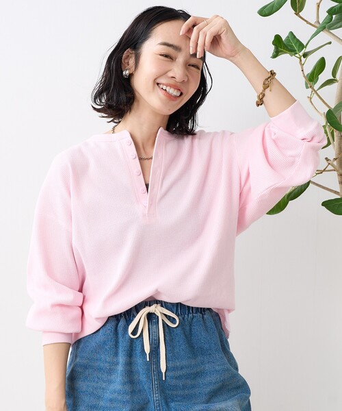 FREAK'S STORE(フリークスストア)の「【セットアイテム】ワッフルヘンリー ロンTセット(Tシャツ/カットソー・レディース・オフホワイト/ピンク/チャコール/グレー・フリ-)」の4枚目の写真