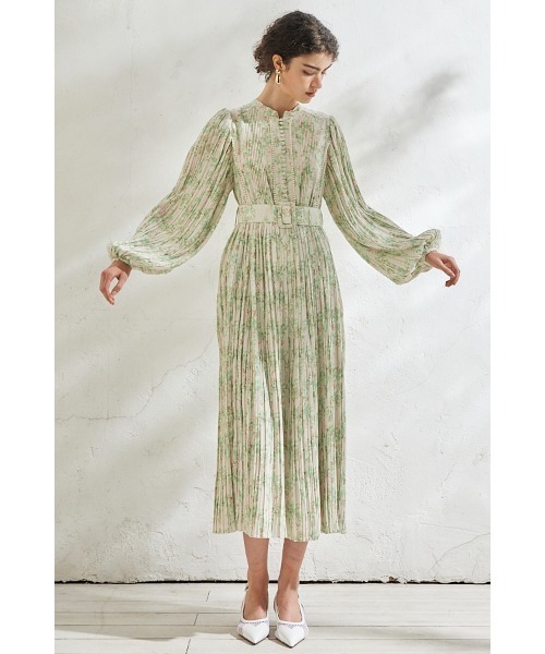 Estella.K（エステラケー）の「Jane Belted Dress プリーツプリントドレス（ワンピース・レディース・ネイビー系/レッド系/オレンジ系/グリーン系/ピンク系・FREE）」の8枚目の写真