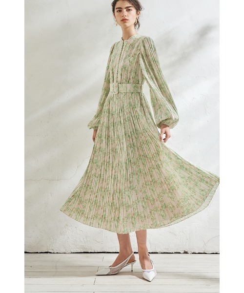 Estella.K（エステラケー）の「Jane Belted Dress プリーツプリントドレス（ワンピース・レディース・ネイビー系/レッド系/オレンジ系/グリーン系/ピンク系・FREE）」の10枚目の写真