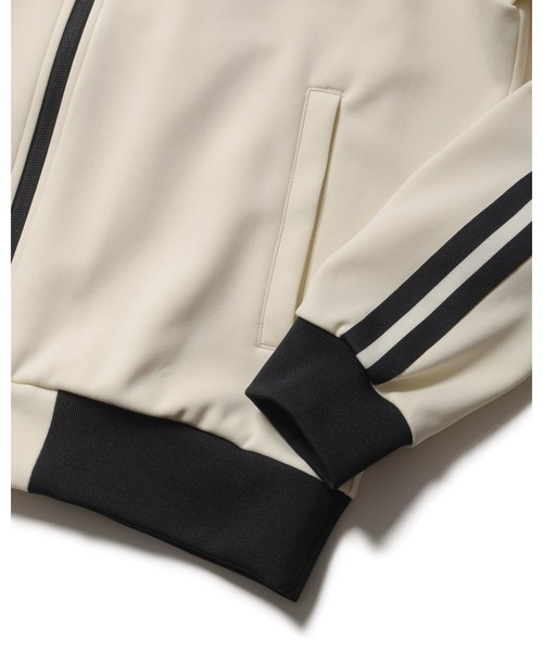 F.C.Real Bristol(エフシーレアルブリストル)の「TRAINING TRACK JACKET(ブルゾン・メンズ・ブラック/ネイビー/オフホワイト・SMALL/MEDIUM/LARGE/X-LARGE)」の11枚目の写真