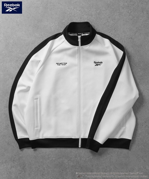 Reebok（リーボック）の「【REEBOK】 トラックトップ ゲームロゴ ジャケット / トラックジャケット（ジャージ・メンズ・ホワイト/ブラック/ブルーグレー・MEDIUM/LARGE）」の2枚目の写真