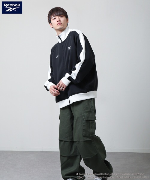 Reebok（リーボック）の「【REEBOK】 トラックトップ ゲームロゴ ジャケット / トラックジャケット（ジャージ・メンズ・ホワイト/ブラック/ブルーグレー・MEDIUM/LARGE）」の14枚目の写真