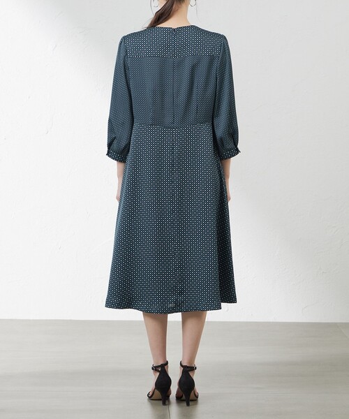 新品　 AMACA　アマカ　ダイヤドットプリントワンピース　38濃紺49500円 セール】ダイヤドットプリントワンピース（ワンピース）｜AMACA