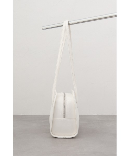 AZUL by moussy(アズールバイマウジー)の「ハーフムーンミニトートバッグ(ハンドバッグ・レディース・アイボリー/ブラック・FREE)」の5枚目の写真