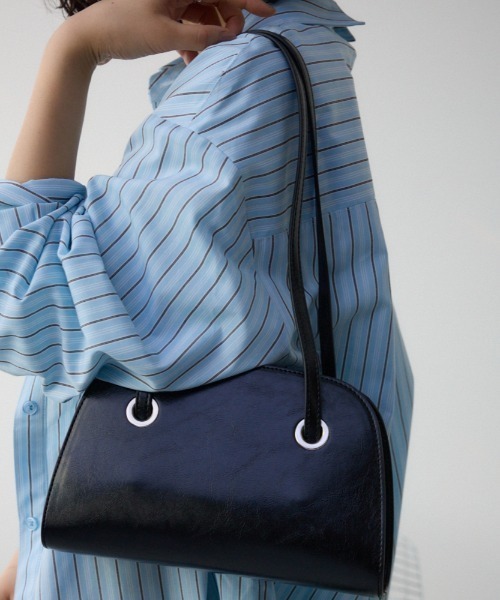 AZUL by moussy(アズールバイマウジー)の「ハーフムーンミニトートバッグ(ハンドバッグ・レディース・アイボリー/ブラック・FREE)」の18枚目の写真