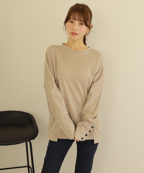 LAULEN(ローレン)の「button oversize long pullover /袖ボタン オーバーサイズ ロング プルオーバー(Tシャツ/カットソー・レディース・ベージュ/ホワイト/ブラック・FREE)」の8枚目の写真