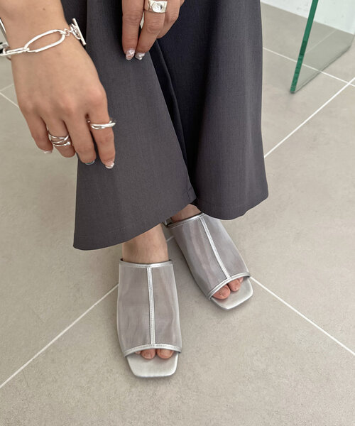 DISCOAT（ディスコート）の「【S～XLサイズ】チュールサンダル《WEB限定サイズあり》（サンダル・レディース・シルバー/ゴールド/ブラウン/ブラック・LARGE/X-LARGE/SMALL/MEDIUM）」の19枚目の写真