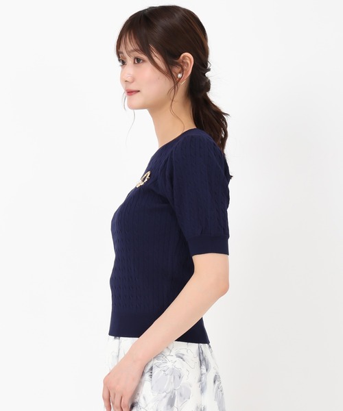 MISCH MASCH(ミッシュマッシュ)の「ブローチ付きケーブルニット(ニット/セーター・レディース・ネイビー/レッド/ホワイト・フリ-)」の21枚目の写真
