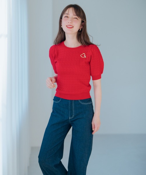 MISCH MASCH(ミッシュマッシュ)の「ブローチ付きケーブルニット(ニット/セーター・レディース・ネイビー/レッド/ホワイト・フリ-)」の4枚目の写真