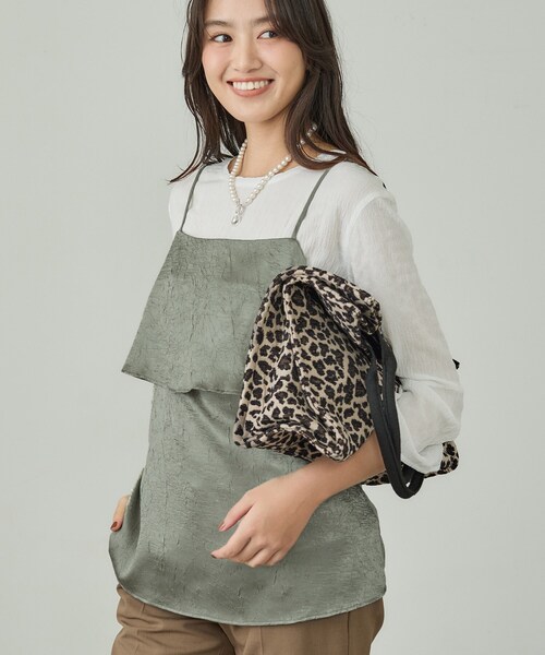 INDIVI(インディヴィ)の「【2点セット/洗える】カセット服 キャミ&ブラウス セットトップス(その他トップス・レディース・アイボリー/ブラック/オリーブ・05/13/15 /34/38)」の7枚目の写真