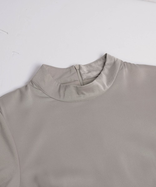 AMELY（エミリー）の「ギャザーフレアワンピース（ワンピース・レディース・オフホワイト/ネイビー/ベージュ・M/L）」の10枚目の写真
