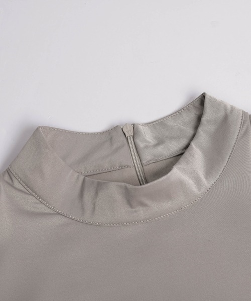 AMELY（エミリー）の「ギャザーフレアワンピース（ワンピース・レディース・オフホワイト/ネイビー/ベージュ・M/L）」の11枚目の写真