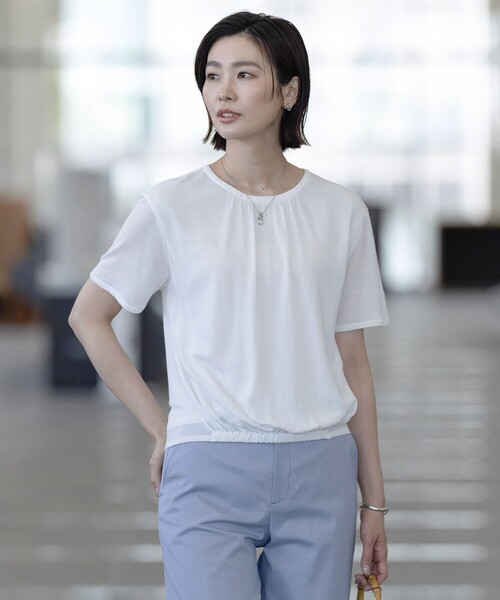 J.PRESS(ジェイプレス)の「【洗える】ミラノ風天竺シアー カットソー(Tシャツ/カットソー・レディース・ベージュ系/サックスブルー系/ネイビー系/ホワイト系・T13/T15)」の2枚目の写真