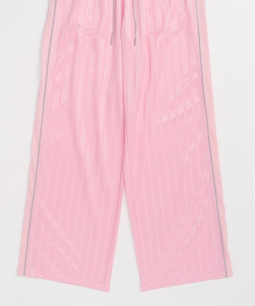 ホワイト サイドストライプパンツ Q（キュー）の「ピンストライプサイドラインワイドパンツ（その他