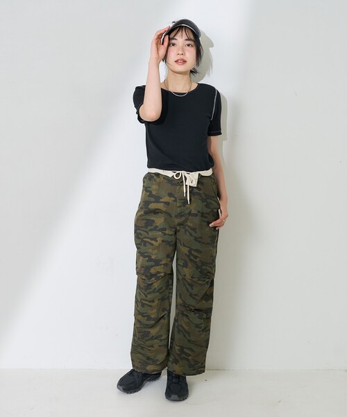 FREAK'S STORE(フリークスストア)の「ワンウォッシュ カモ柄パンツ/迷彩ワイドパンツ/カモ柄ダーツ入りパンツ(その他パンツ・レディース・オリーブ/ベージュ・フリ-)」の12枚目の写真