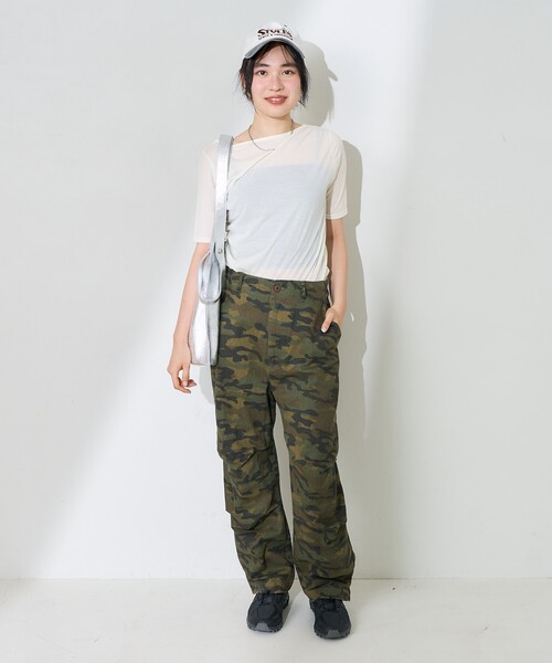 FREAK'S STORE(フリークスストア)の「ワンウォッシュ カモ柄パンツ/迷彩ワイドパンツ/カモ柄ダーツ入りパンツ(その他パンツ・レディース・オリーブ/ベージュ・フリ-)」の18枚目の写真