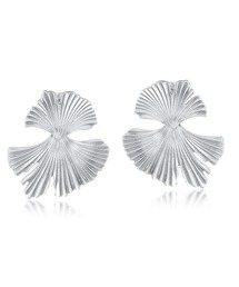 big metal london（ビッグメタルロンドン）の「金属アレルギー対応 ダングルピアス JULIA GYNKO LEAF DANGLE EARRINGS（ピアス（両耳用））」