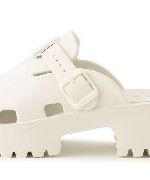 MOHI（モヒ）の「【MOHI(モヒ)】EVAサボシューズ（サンダル・レディース・ブラック/ホワイト・40/38/36）」の4枚目の写真