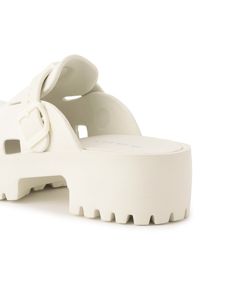 MOHI（モヒ）の「【MOHI(モヒ)】EVAサボシューズ（サンダル・レディース・ブラック/ホワイト・40/38/36）」の3枚目の写真