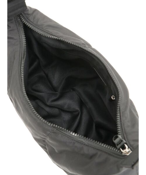 EMODA（エモダ）の「ステッチナイロンショルダーバッグ（ショルダーバッグ・レディース・グレー/ブラック・FREE）」の12枚目の写真