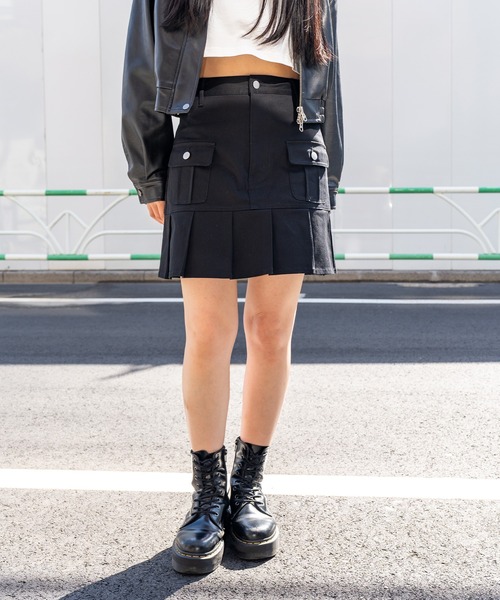 Subciety(サブサエティ)の「Cargo mini skirt(スカート・レディース・ブラック/カーキ・マルチサイズ)」の8枚目の写真