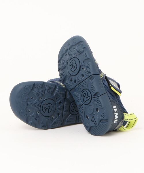 IFME（イフミー）の「ウォーターシューズ（サンダル・キッズ・ネイビー/ブラック/ホワイト・18.0cm/15.0cm/16.0cm/17.0cm）」の5枚目の写真