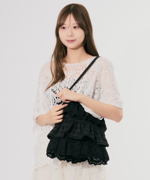 CeLess(セレス)の「Frill Lace Tiered Tote Bag / フリルレースティアードトートバック(トートバッグ・レディース・ホワイト/ブラック・FREE)」の7枚目の写真