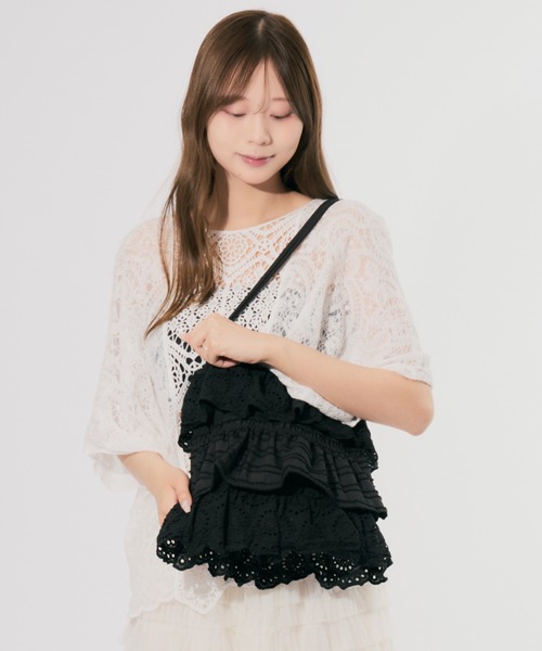 CeLess(セレス)の「Frill Lace Tiered Tote Bag / フリルレースティアードトートバック(トートバッグ・レディース・ホワイト/ブラック・FREE)」の8枚目の写真