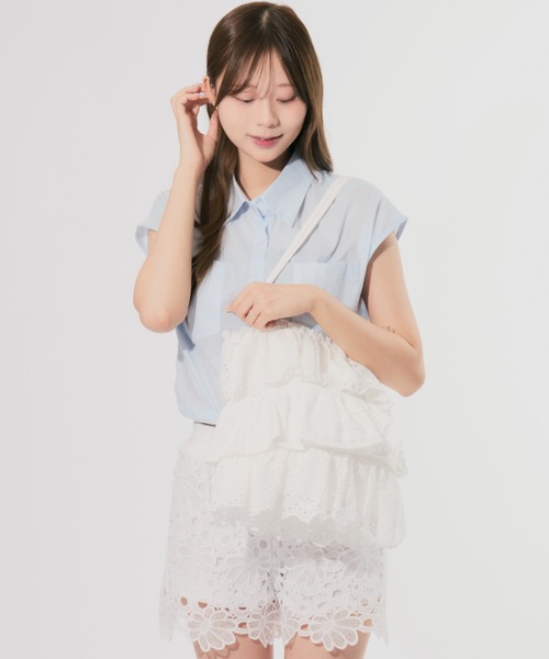 CeLess(セレス)の「Frill Lace Tiered Tote Bag / フリルレースティアードトートバック(トートバッグ・レディース・ホワイト/ブラック・FREE)」の4枚目の写真