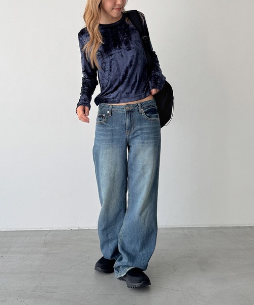 CANAL JEAN(キャナルジーン)の「Miller ベロアパネルリブロングスリーブTee(Tシャツ/カットソー・レディース・ネイビー/アイボリー・ONE SIZE)」の6枚目の写真