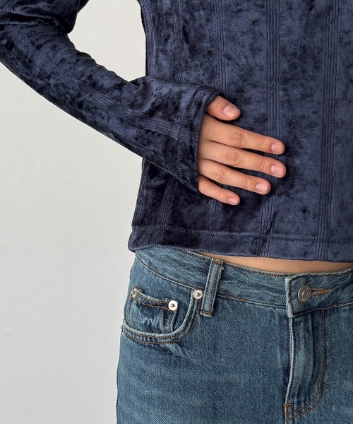 CANAL JEAN(キャナルジーン)の「Miller ベロアパネルリブロングスリーブTee(Tシャツ/カットソー・レディース・ネイビー/アイボリー・ONE SIZE)」の13枚目の写真
