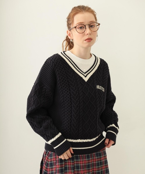 ニット セーター MILKFED. PATCH V-NECK KNIT レディース MILKFED. PATCH V-NECK KNIT（ニット/セーター）｜MILKFED