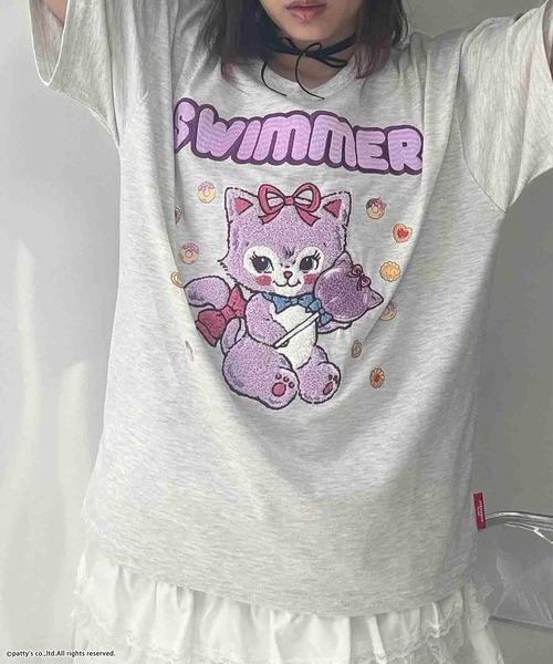 AS KNOW AS plus(アズノゥアズプラス)の「●アクリルキーホルダー付き SWIMMER 半袖Tシャツ【SWIMMER/スイマー】(Tシャツ/カットソー・レディース・オフホワイト/オートミール/スミクロ/サックスブルー/ホワイト系/グレー系/アイボリー系/ネイビー系/ホワイト系その他/サックスブルー系・FREE)」の8枚目の写真