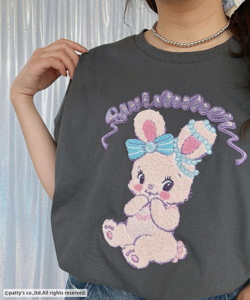 AS KNOW AS plus（アズノゥアズプラス）の「●アクリルキーホルダー付き SWIMMER 半袖Ｔシャツ【SWIMMER/スイマー】（Tシャツ/カットソー・レディース・オフホワイト/オートミール/スミクロ/サックスブルー・FREE）」の3枚目の写真