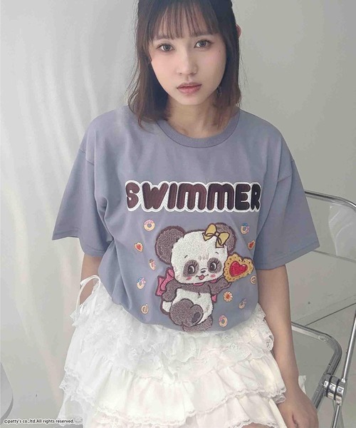 AS KNOW AS plus(アズノゥアズプラス)の「●アクリルキーホルダー付き SWIMMER 半袖Tシャツ【SWIMMER/スイマー】(Tシャツ/カットソー・レディース・オフホワイト/オートミール/スミクロ/サックスブルー/ホワイト系/グレー系/アイボリー系/ネイビー系/ホワイト系その他/サックスブルー系・FREE)」の11枚目の写真